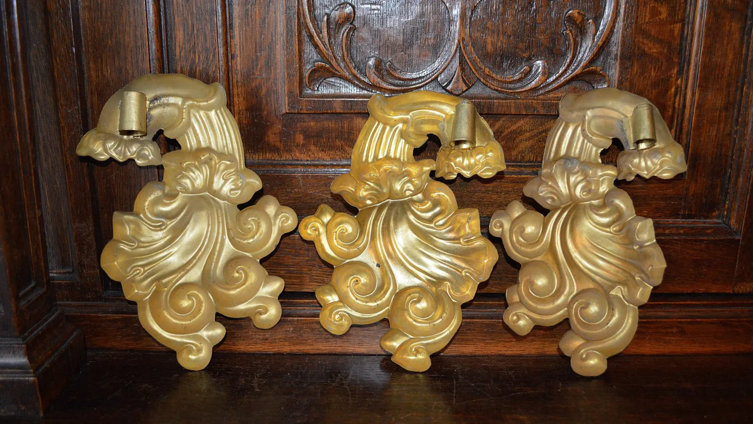 Antique French Picture Hook Cover Hardware Acanthus