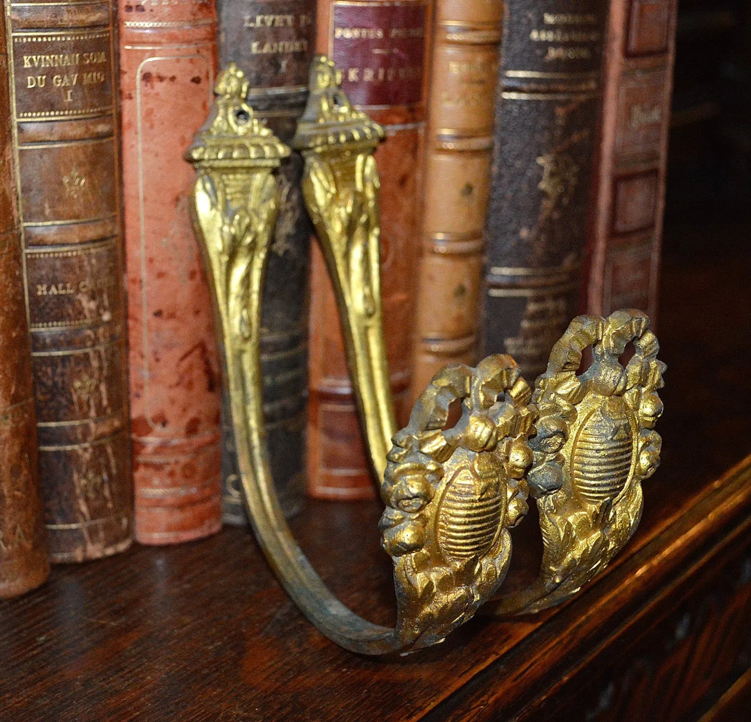 Antique Pair French Heavy Gilded Bronze Drapery Tie Backs Hooks Hardware Ornate Bow Floral Design