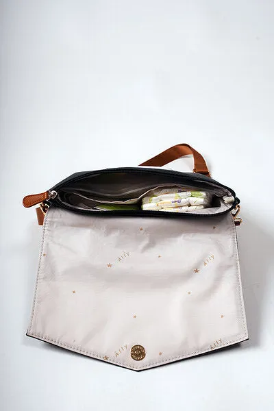 Baby Accessories Handbag – Black Coffee
