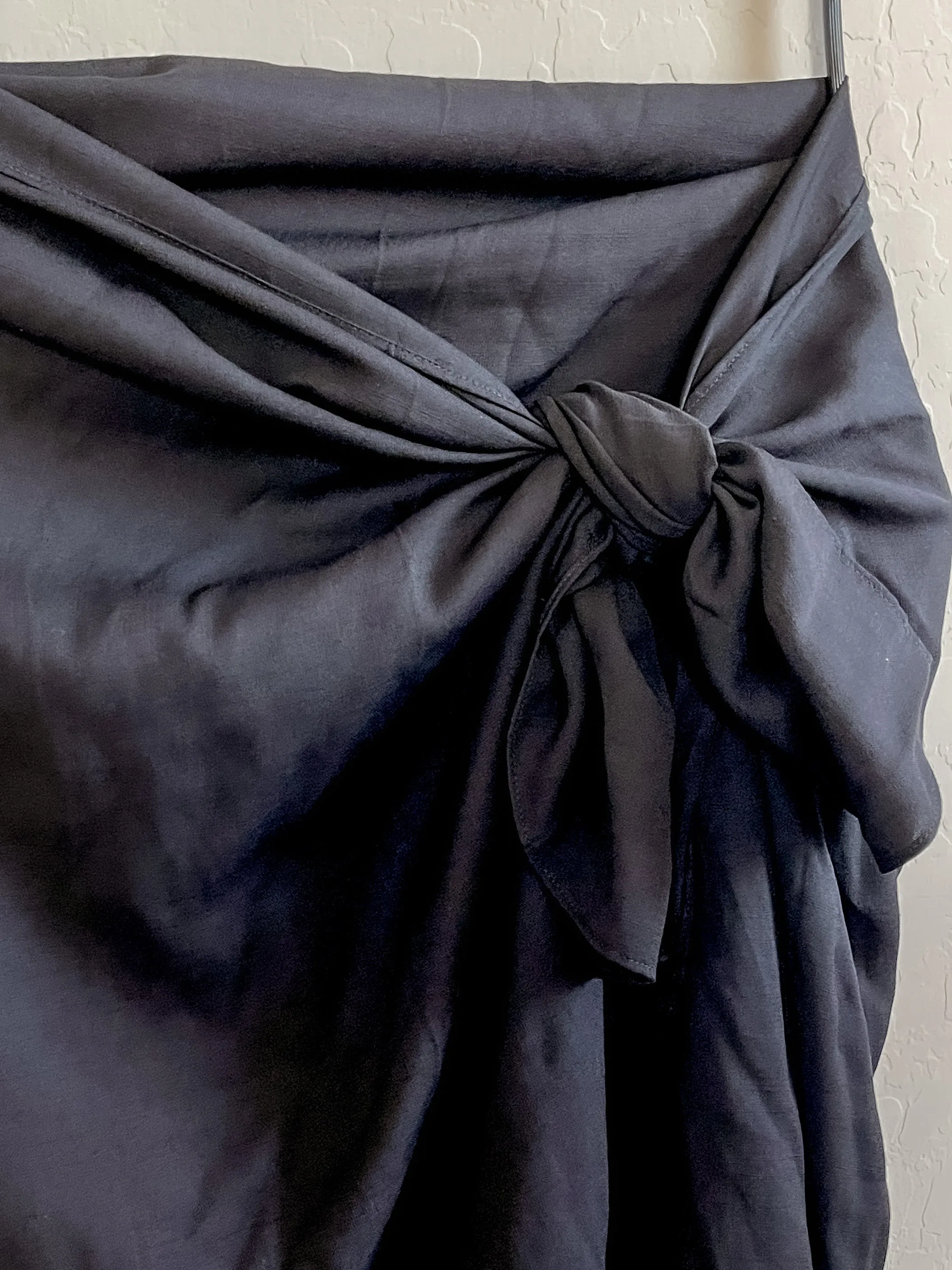 Black Beach Sarong