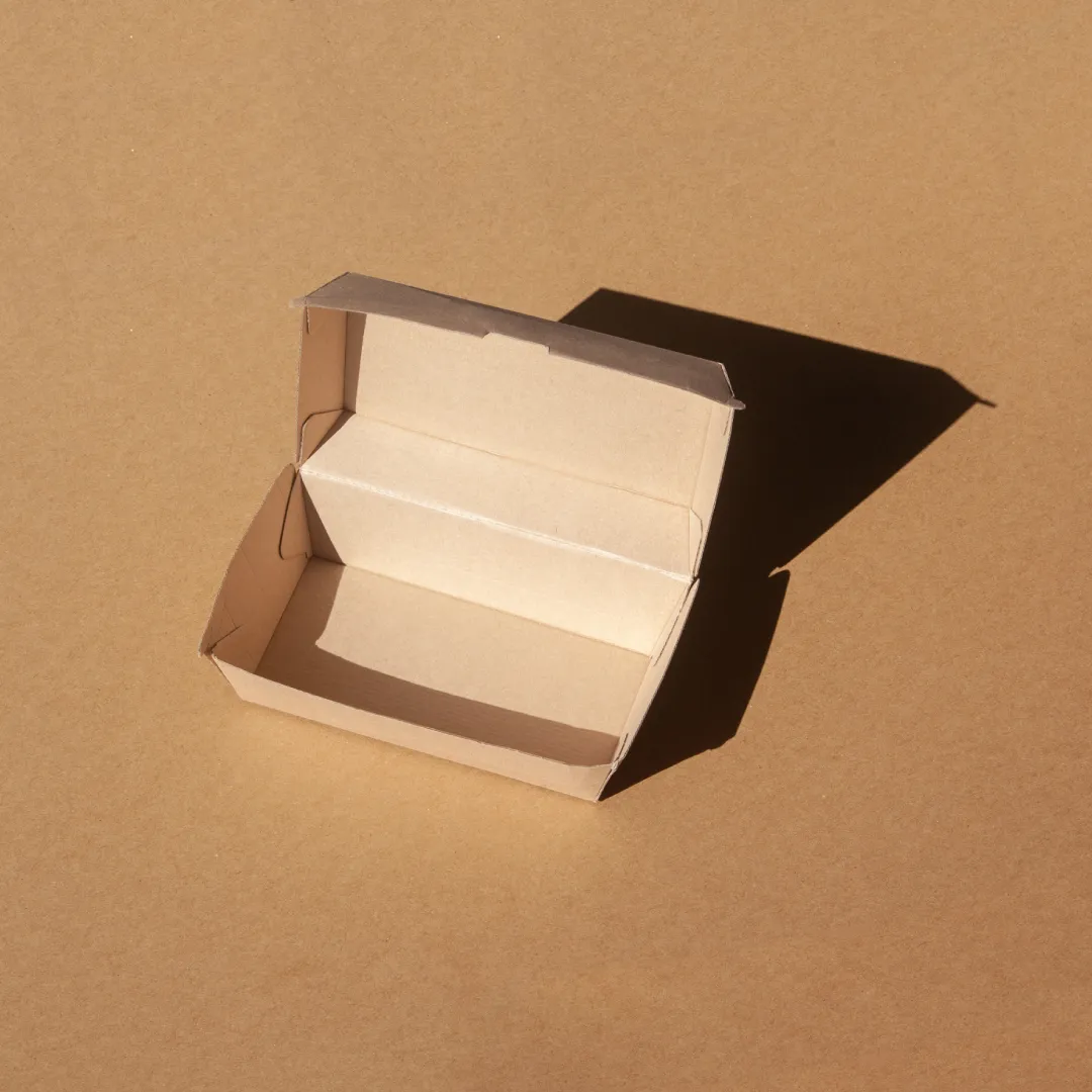 Cardboard Clam