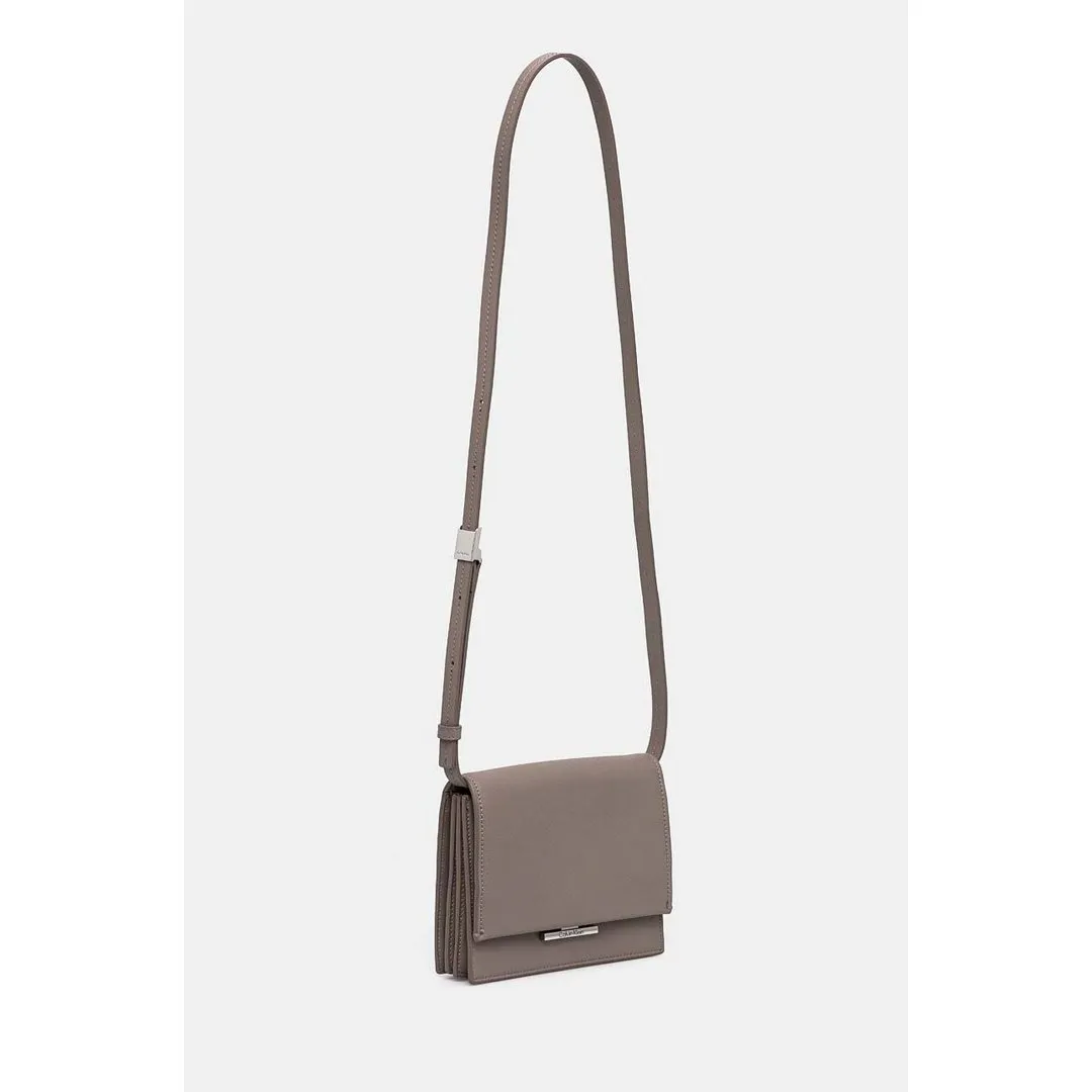Ck Linear Crossbody_