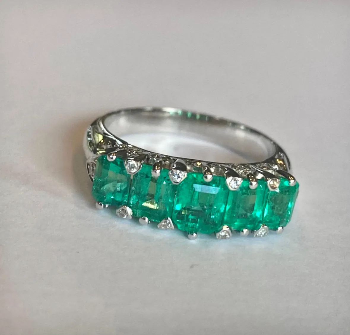 Five Stone Colombian Emerald Victorian Style Ring 18K