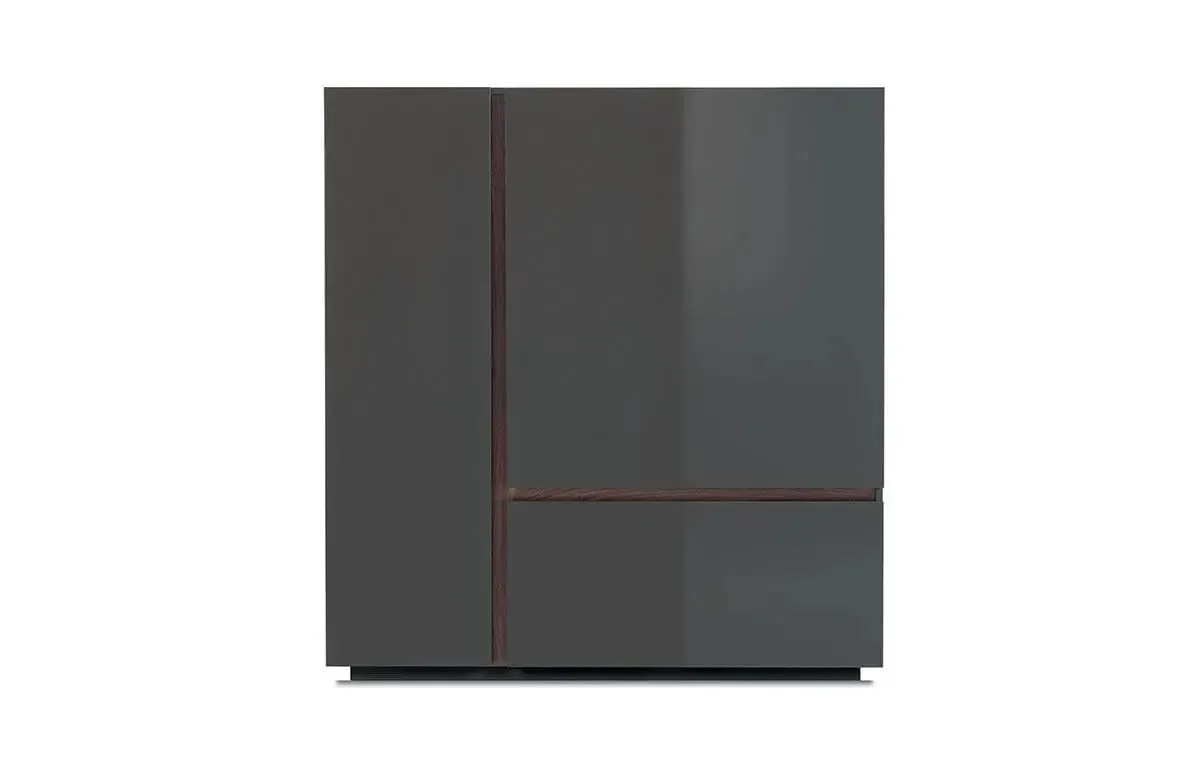 Free - Sideboard