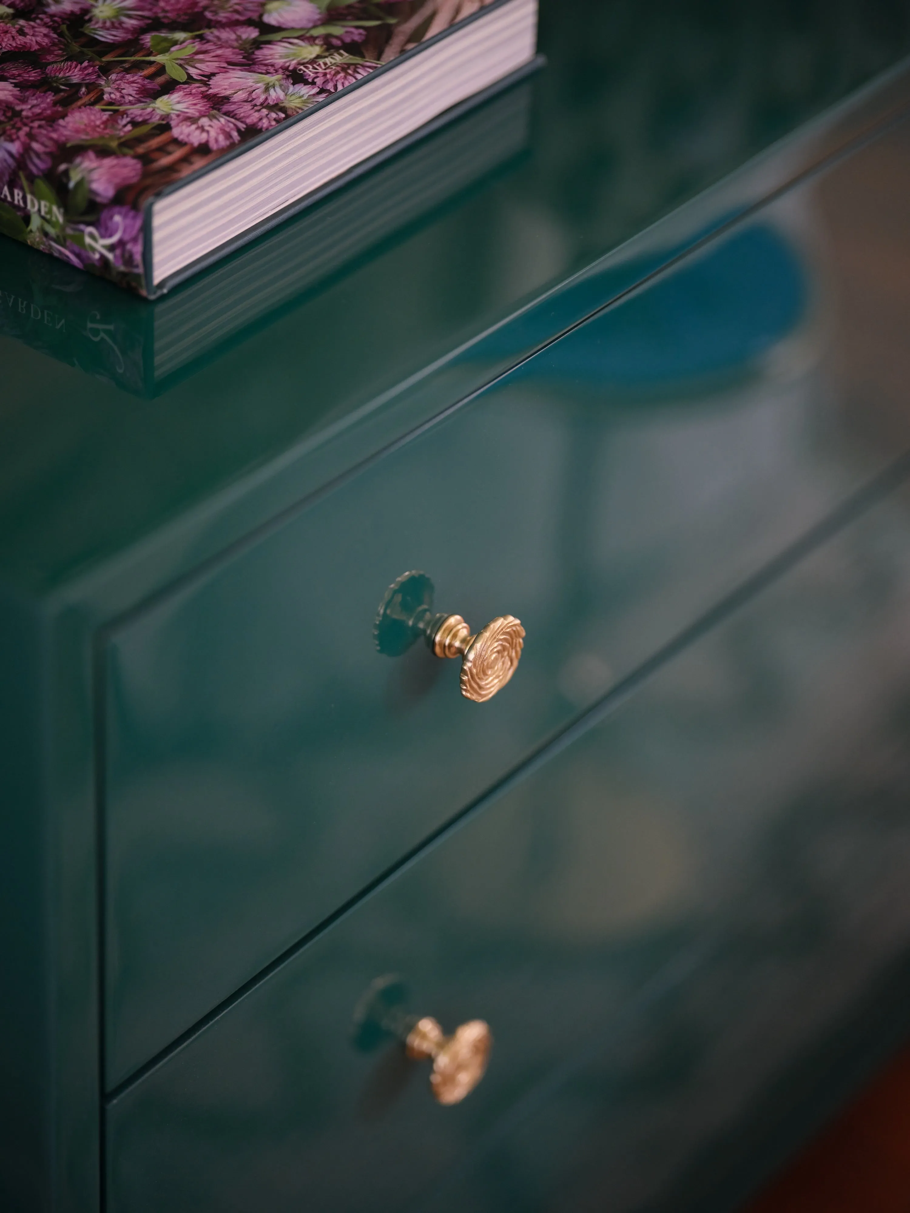 Georgia Chest (Green)