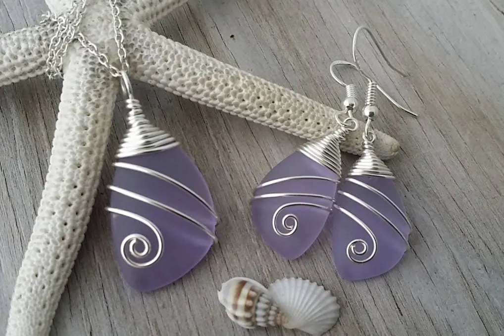 Handmade in Hawaii, Wire wrapped  "Magical Color Changing" Purple sea glass necklace   earrings jewelry set