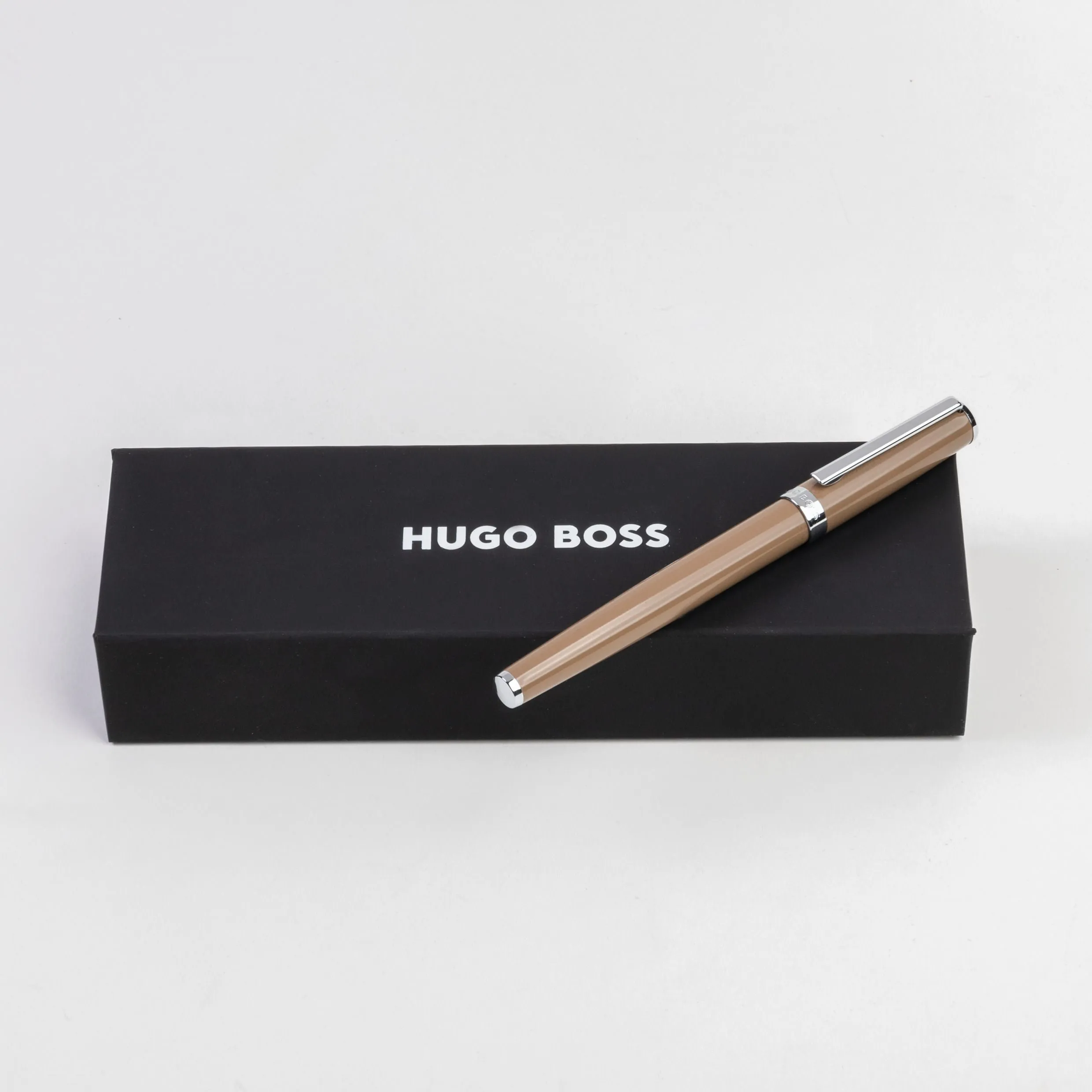HUGO BOSS HSN2542Z-Fountain pen Gear Icon Camel