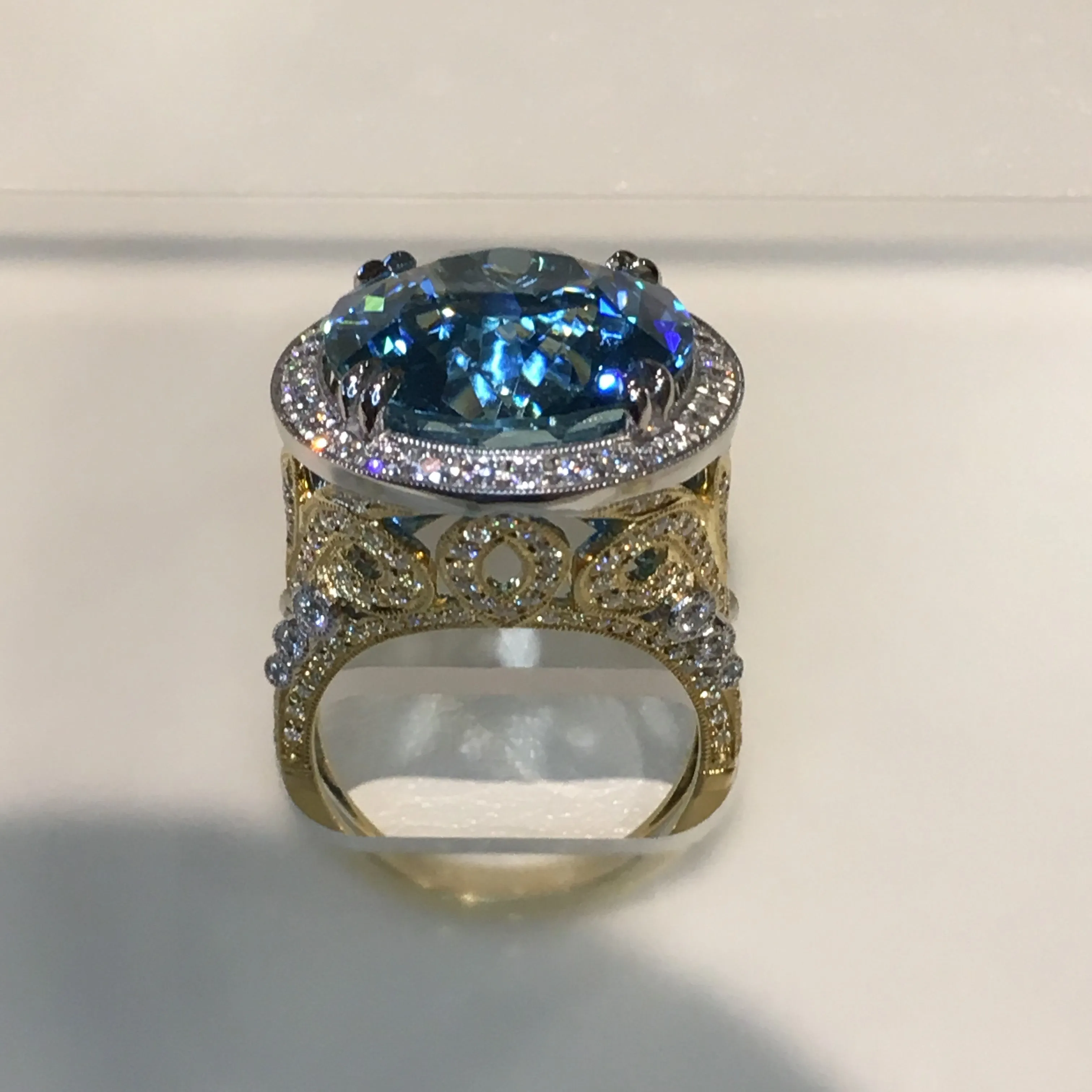 Le Joaillier Collection Aquamarine Ring