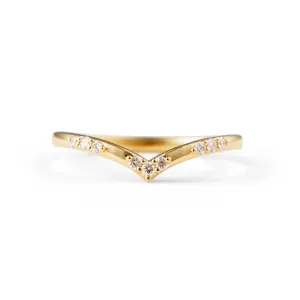 Lucille Contour Diamond Band