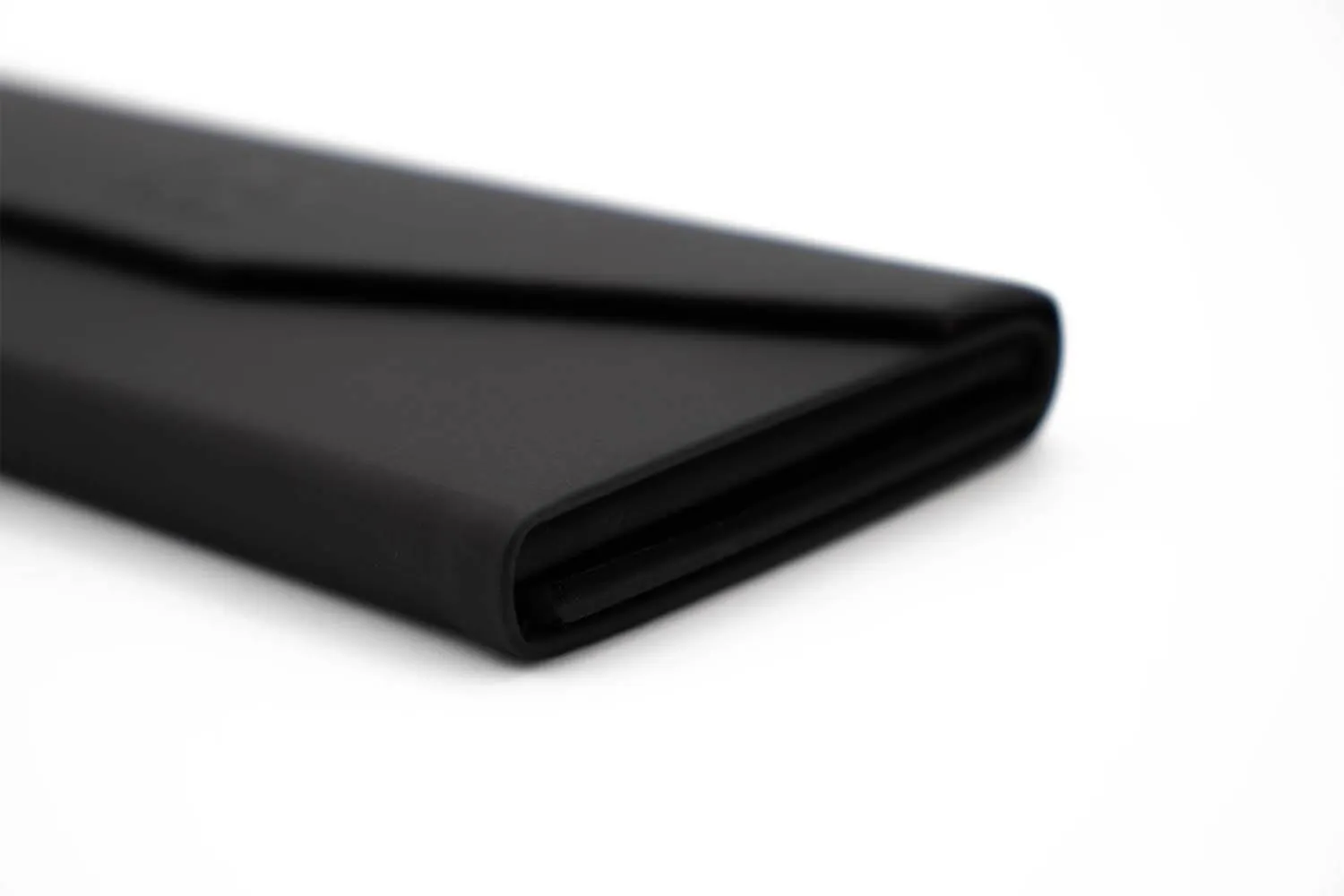 Monti Shiny Black