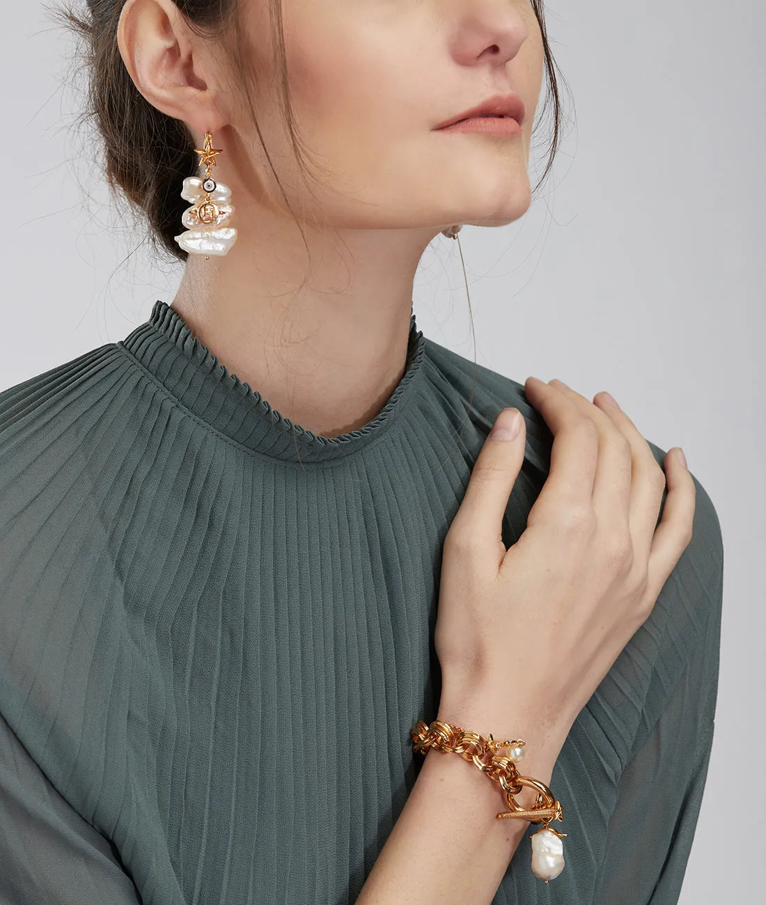 Outhouse   -   Pearls des Celeste Bracelet