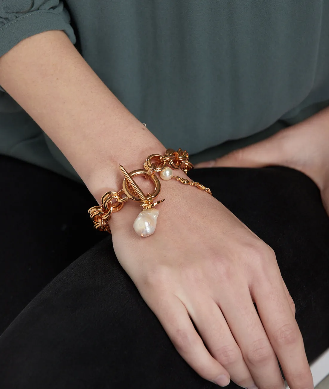 Outhouse   -   Pearls des Celeste Bracelet