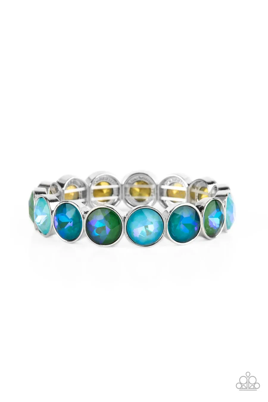 Paparazzi Radiant On Repeat - Green Bracelet