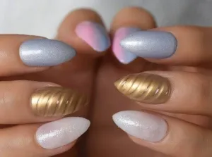 Press On Nails Unicorn Almond Glossy Nail Kit