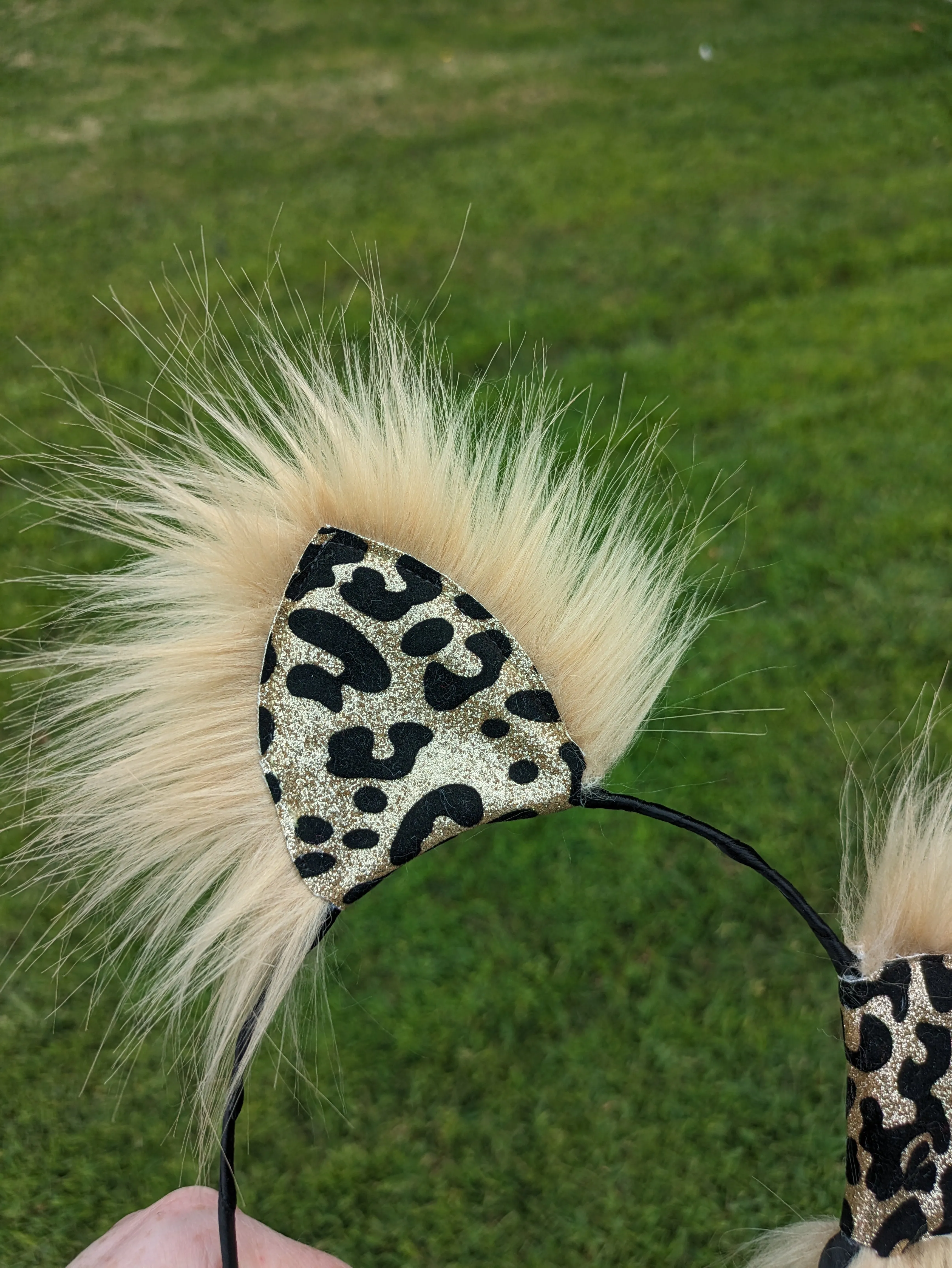 Sabertooth Kittycorn Ears