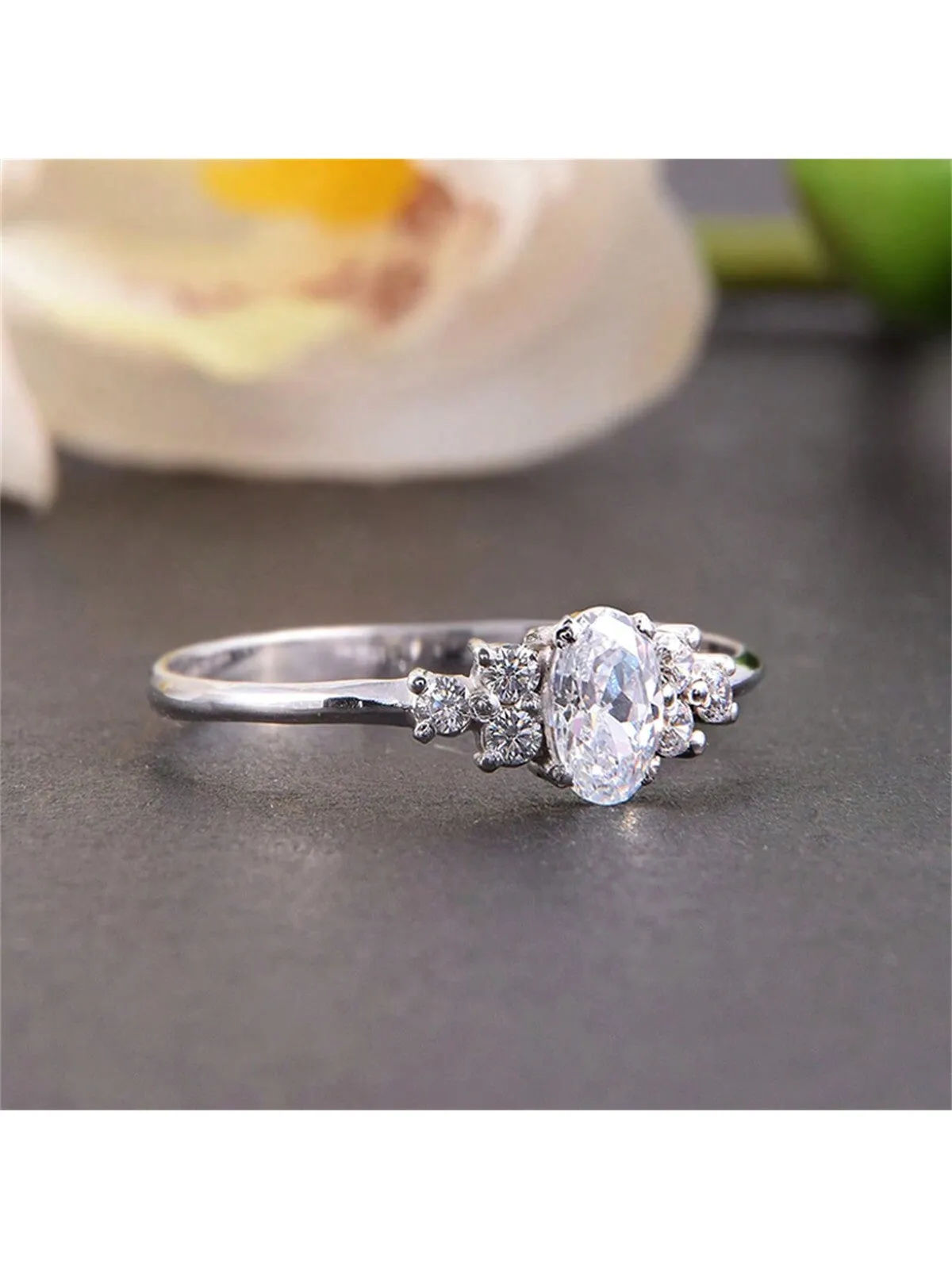 Silver Shiny Zirconia Stone Ring