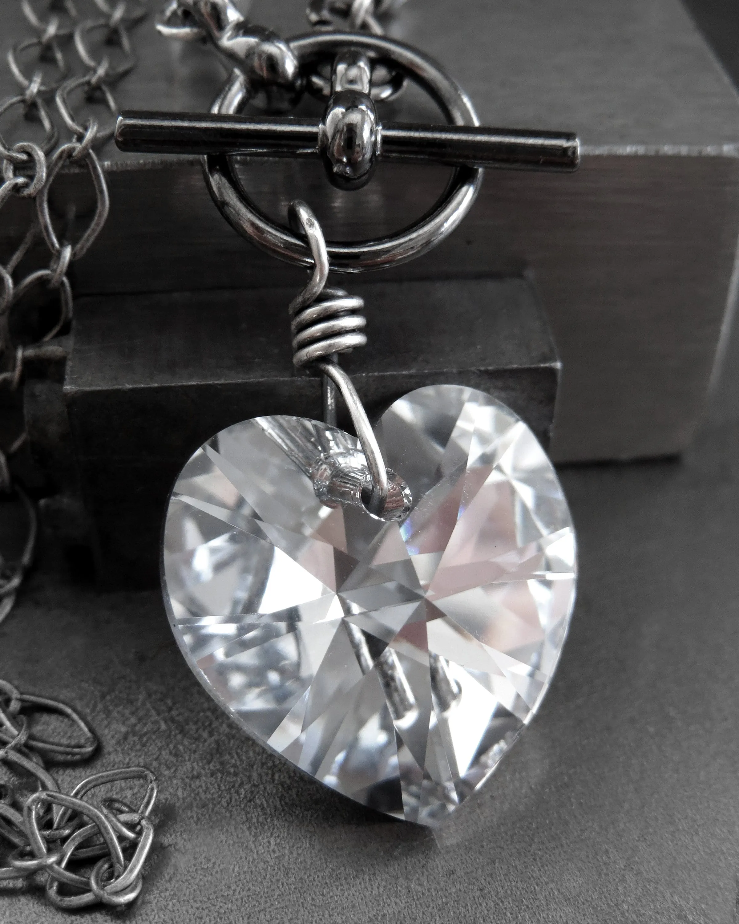 SPARKLE of MY HEART - Sparkly Crystal Heart Necklace