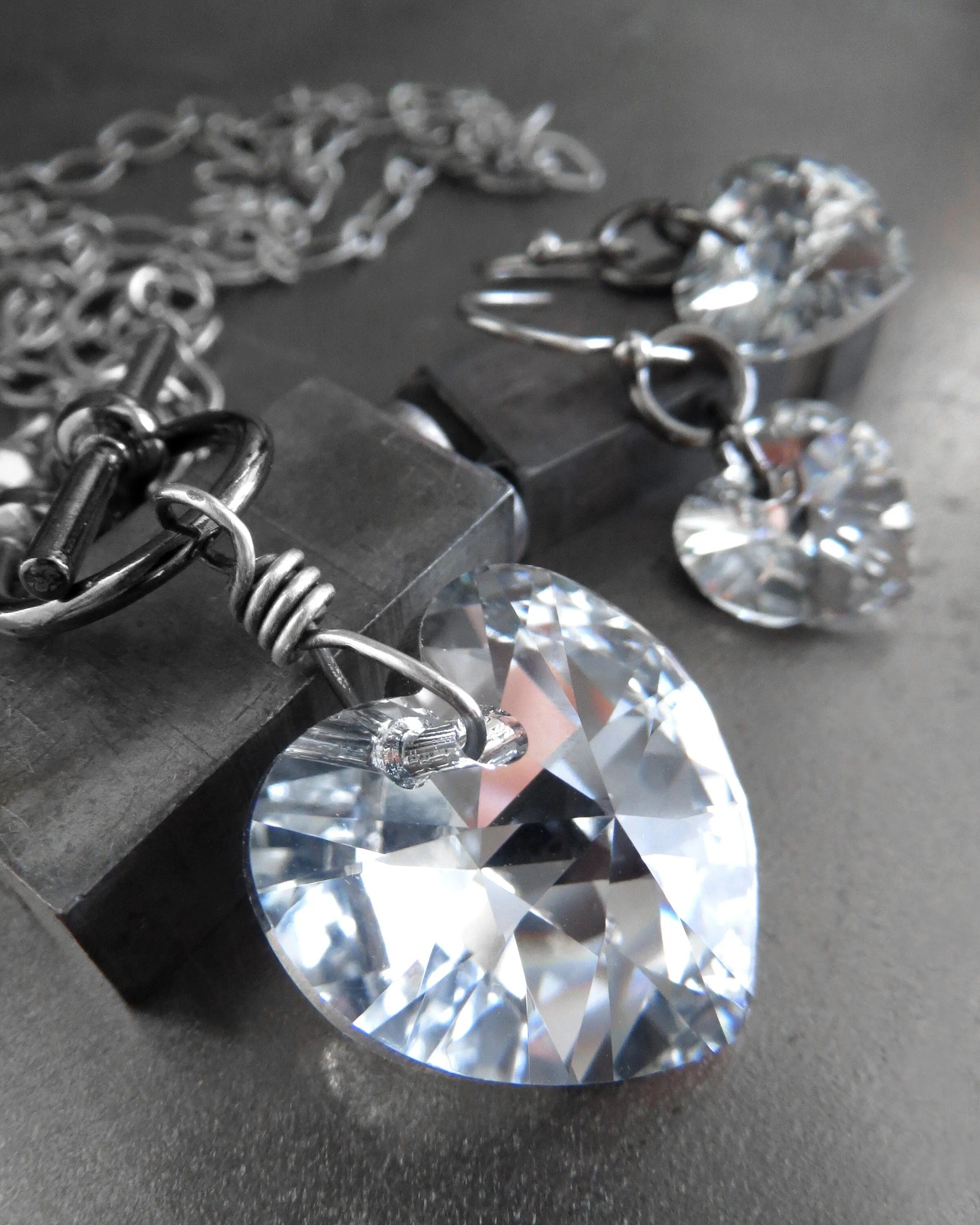 SPARKLE of MY HEART - Sparkly Crystal Heart Necklace