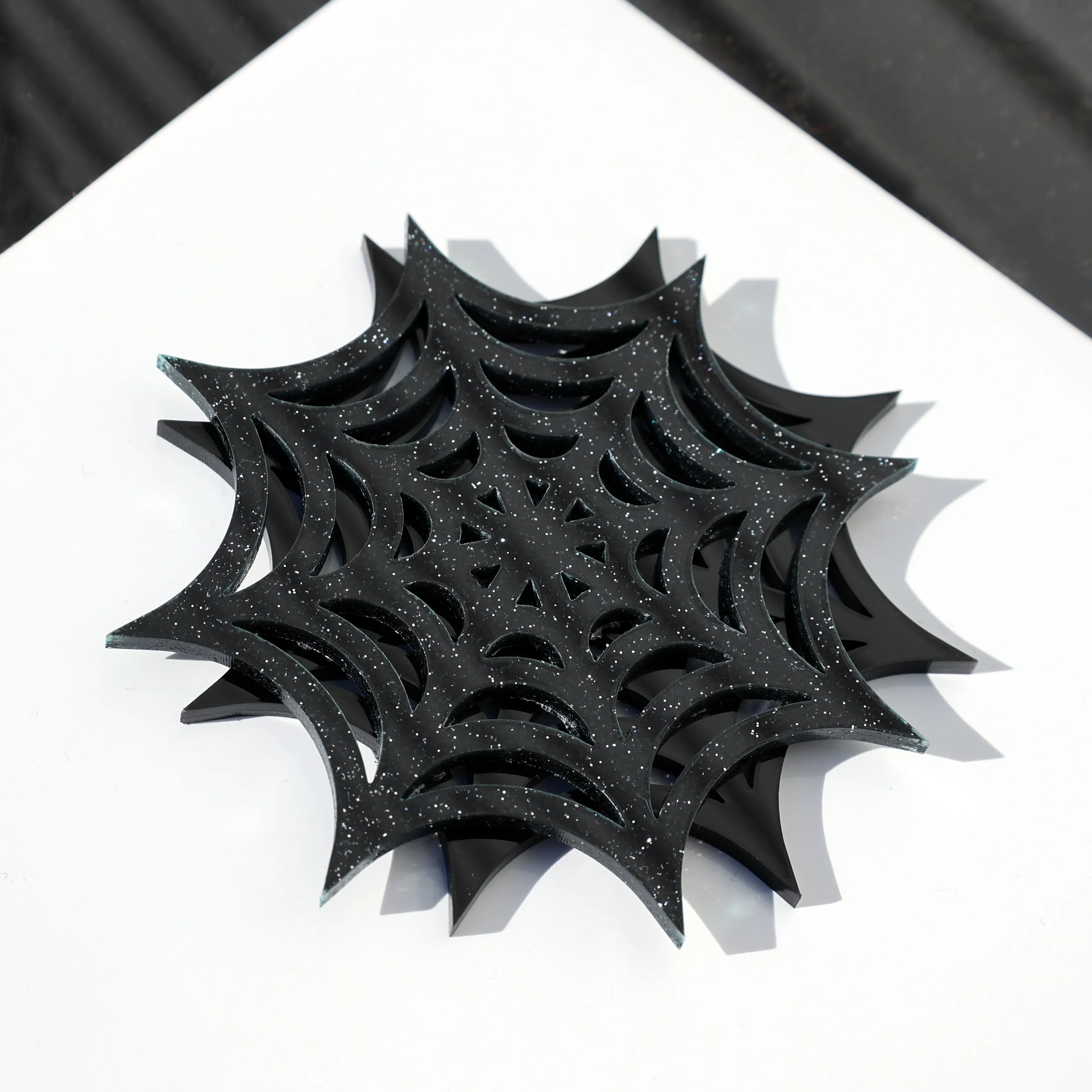 SPARKLY SPIDERWEB COASTER SET